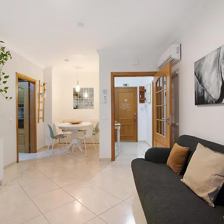 Cozy Nest Apartment Loule