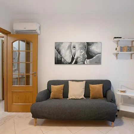 Cozy Nest *