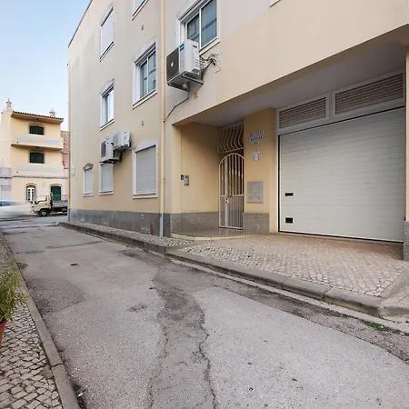 Cozy Nest Apartment Loule